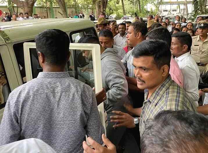 न्याय की जीत: प्रज्वल रेवन्ना को रेप केस में आजीवन कारावास, कोर्ट ने एक दिन पहले ठहराया था दोषी