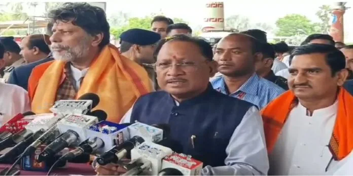 दिल्ली से लौटे CM विष्णुदेव साय, बोले- जल्द होगा कैबिनेट विस्तार