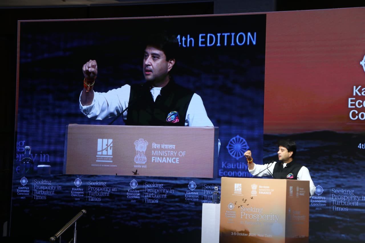 सेमीकंडक्टर बने ‘आत्मनिर्भर भारत’ का नया प्रतीक : ज्योतिरादित्य सिंधिया