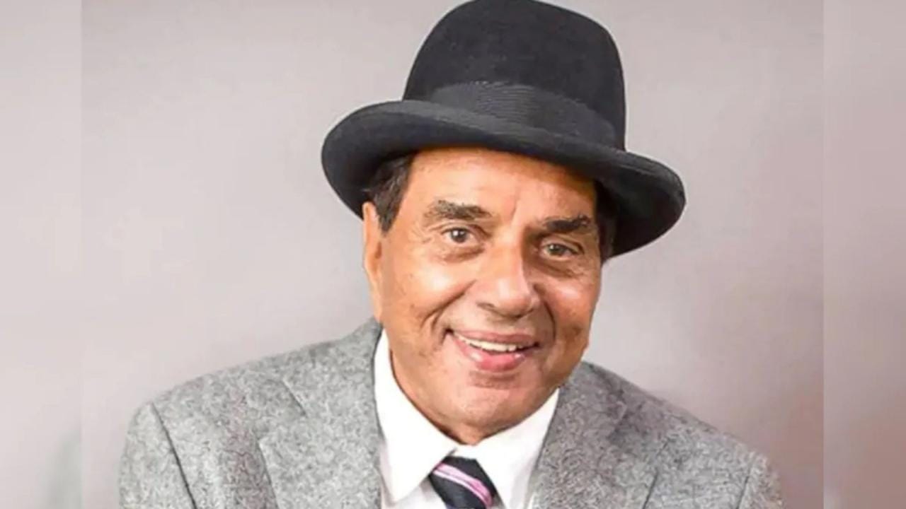 बॉलीवुड ने खोया अपना ही-मैन: धर्मेंद्र का 89 वर्ष में निधन”