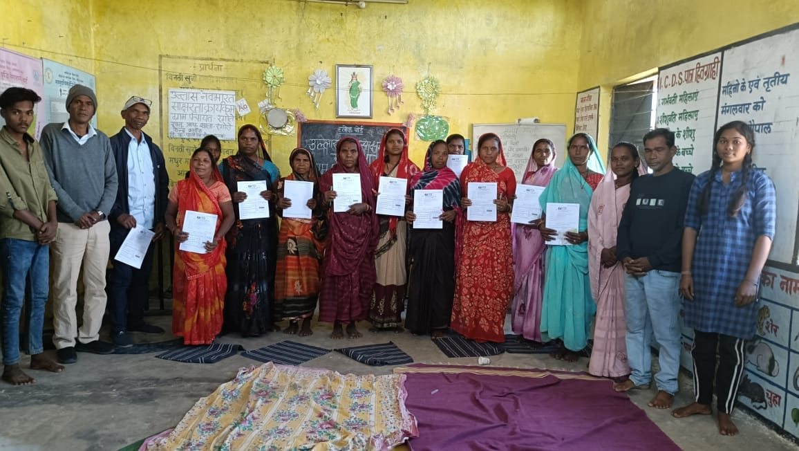 उल्लास नवभारत साक्षरता कार्यक्रम संपन्न रंगोले में जागी शिक्षा की नई अलख