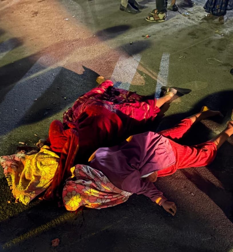 दर्री में दिल दहला देने वाला हादसा: तेज रफ्तार हाइवा ने मां-बेटी को कुचला, मौके पर मौत, आक्रोशित लोगों ने किया चक्का जाम