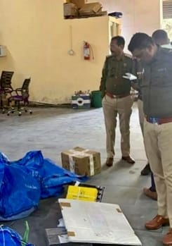 शहर में ऑनलाइन हथियार बिक्री पर पुलिस का शिकंजा, वेयरहाउसों में चला सघन जांच अभियान