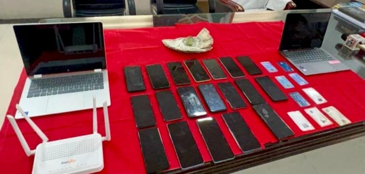 खैरागढ़ में ऑनलाइन सट्टा नेटवर्क का भंडाफोड़, ‘शिवा बुक’ एप से करोड़ों का अवैध खेल