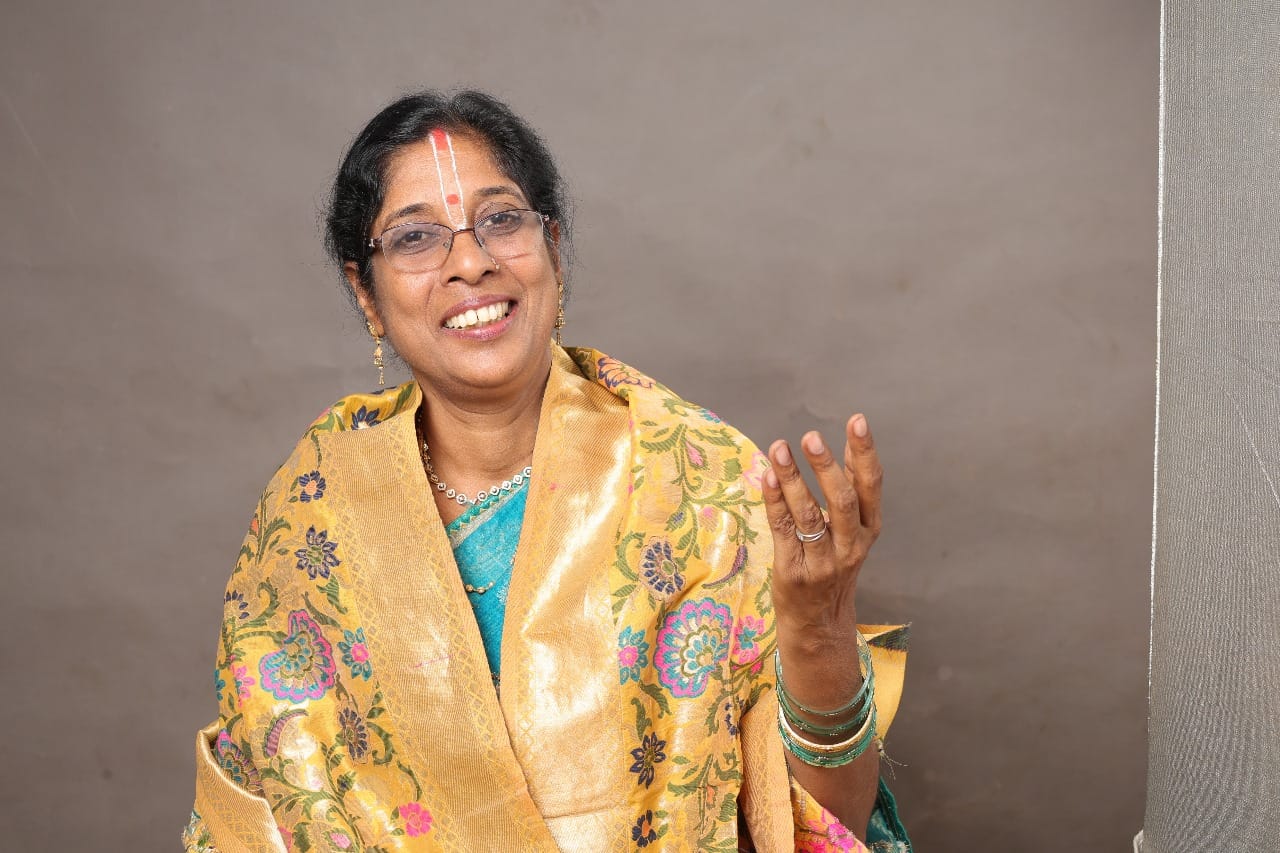 भागवत कथा जीवन के भय से मुक्ति और मोक्ष का मार्ग: पूज्या हेमलता शर्मा