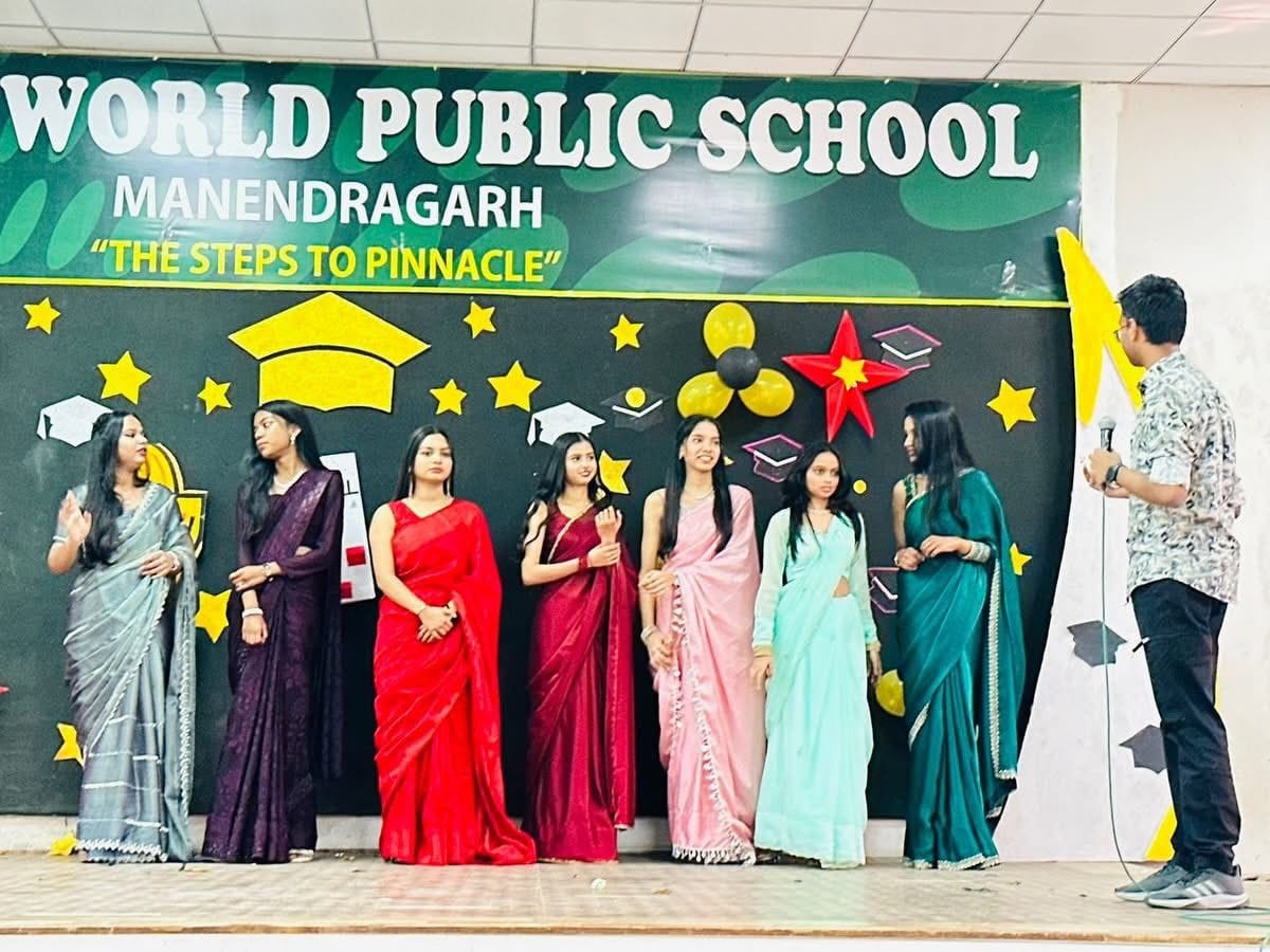 दिल्ली वर्ल्ड पब्लिक स्कूल, मनेंद्रगढ़ में ‘फेयरवेल 2025-26’ का भव्य आयोजन – भावनाओं और उपलब्धियों से सजा यादगार समारोह