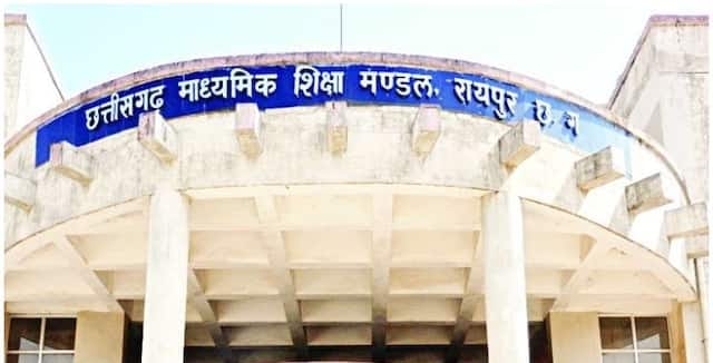 CBSE बोर्ड का बड़ा फैसला: अब डिजिटल होगी 12वीं की कॉपियों की जांच, ‘ऑन स्क्रीन मार्किंग’ सिस्टम लागू