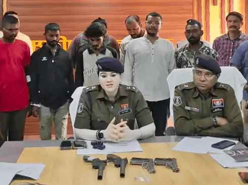 राजनांदगांव में ‘चार्ली गैंग’ का पर्दाफाश, 7 बदमाश हथियारों सहित गिरफ्तार