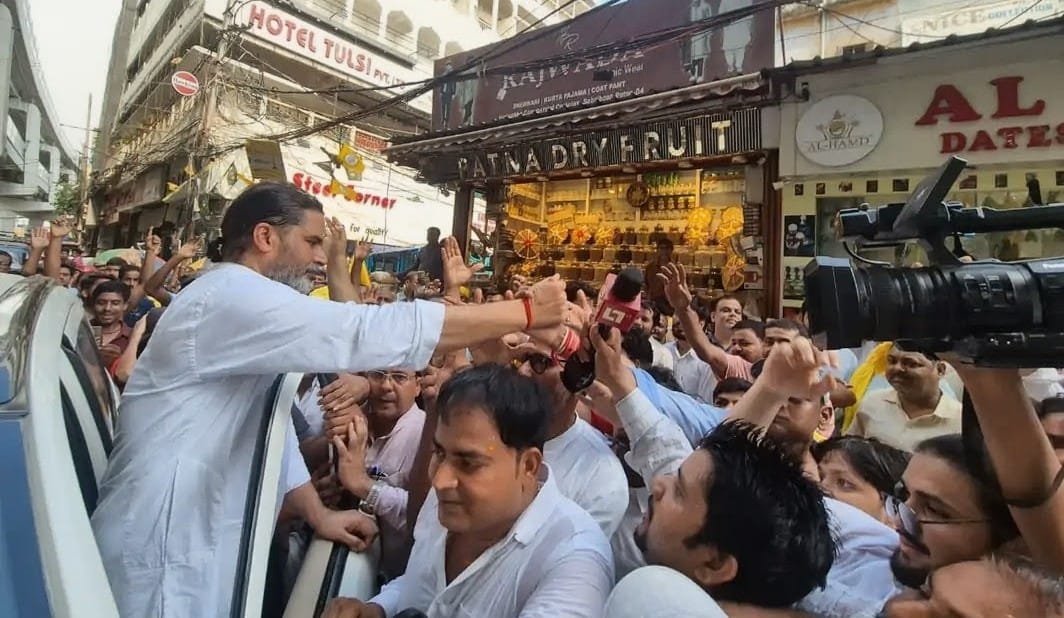 उपचुनाव के नतीजे : ‘कम मतदान’ की खामोशी, पारंपरिक समर्थकों का असंतोष और बदलती सियासी हवा