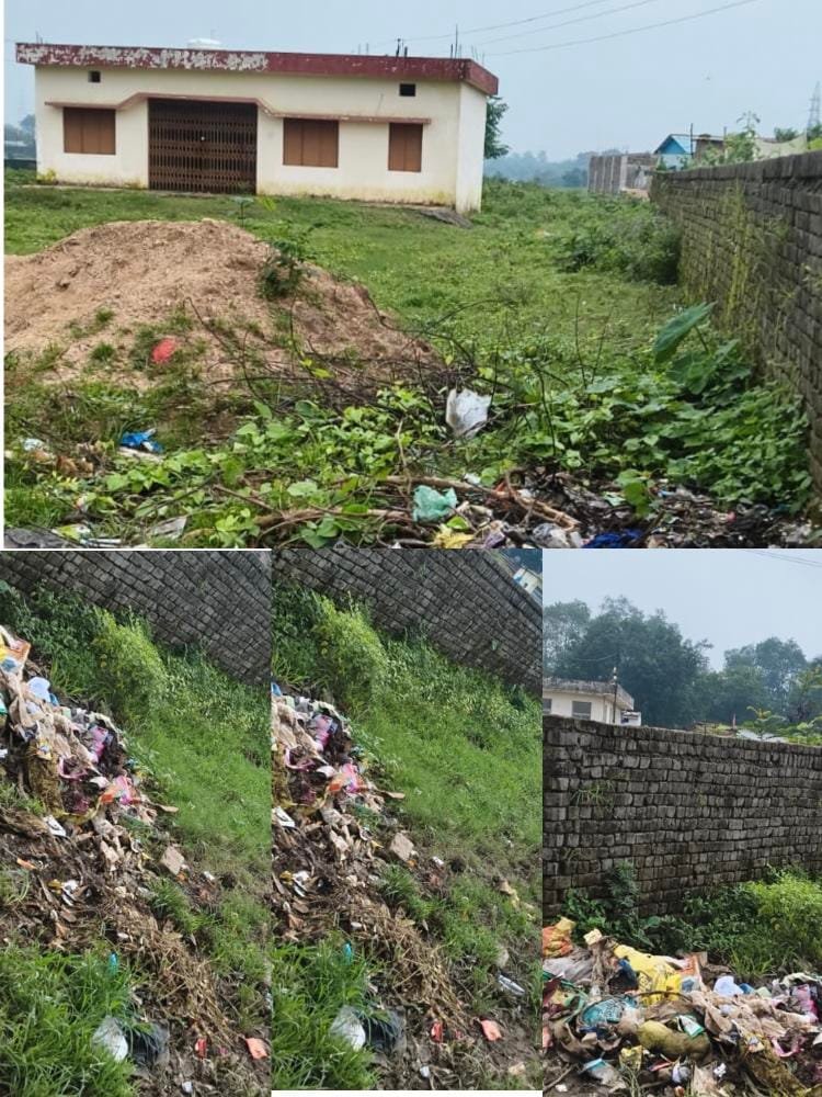 अयोध्यापुरी यादव भवन के सामने कचरे का भरमार, निगम के कार्य पर उठे सवाल